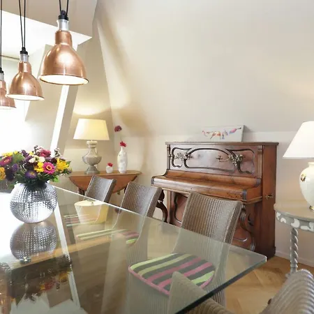 Le Duplex D'hestia Апартаменты Кольмар